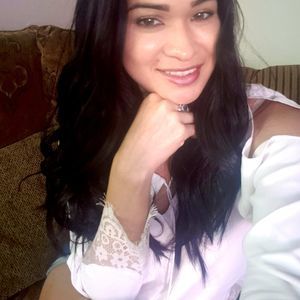 Meet your Posher, Lucy